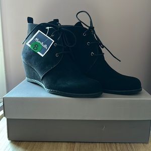 Franco Sarto Black Wedge Booties NEVER WORN NWT